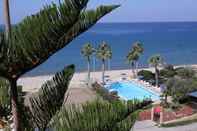 Swimming Pool Hotel Za' Maria