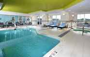 Swimming Pool 6 Fairfield Inn & Suites by Marriott