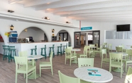 Bar, Cafe and Lounge 4 Aparhotel Vibra Club Maritim