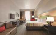 ห้องนอน 7 Country Inn & Suites by Radisson, Petersburg, VA