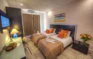 Kamar Tidur 5 St Julian's Bay Hotel