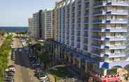 Nearby View and Attractions 2 Xon's Platja ApartHotel