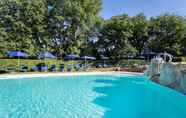 Hồ bơi 6 Abbazia Collemedio Resort & Spa