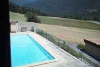 Swimming Pool Mas du Colombier