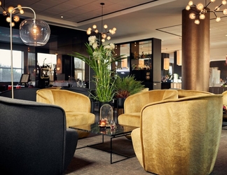 Sảnh chờ 2 Van Der Valk Hotel Brussels Airport