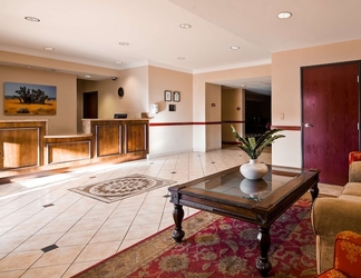 Lobby 2 SureStay Plus Hotel by Best Western Yucca Valley Joshua Tree