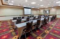 Functional Hall La Quinta Inn & Suites by Wyndham Twin Falls