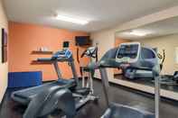 Fitness Center Country Inn & Suites by Radisson, Peoria North, IL