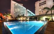 Swimming Pool 2 Hotel San Fernando Plaza