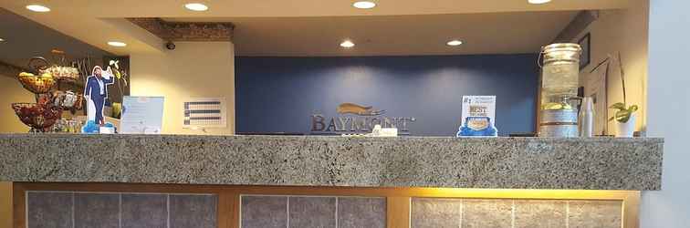 Lobby Baymont by Wyndham Limon