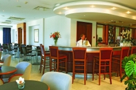 Bar, Cafe and Lounge Cynthiana Beach Hotel