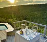 Bedroom 3 Clifftop Exclusive Safari Hideaway