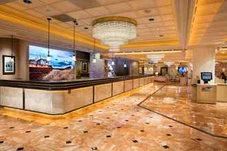 Lobby 4 Peppermill Resort Spa Casino
