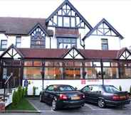 Exterior 3 Amblehurst Hotel