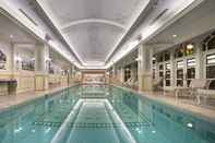 Swimming Pool Hong Kong Disneyland Hotel