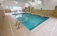 Swimming Pool 7 Hampton Inn & Suites Berkshires-Lenox