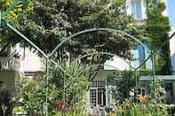 Exterior Au St Roch Hotel et Jardin