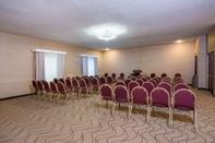 Dewan Majlis Comfort Inn Naugatuck-Shelton, CT