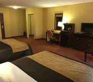 Bedroom 3 Comfort Inn Naugatuck-Shelton, CT