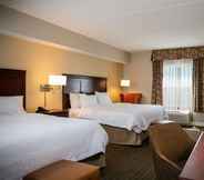 Bedroom 6 Hampton Inn & Suites Toledo-Perrysburg