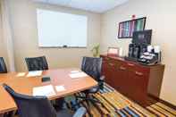 Functional Hall Fairfield Inn by Marriott Medford Long Island