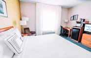 Bedroom 3 Fairfield Inn by Marriott Medford Long Island