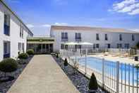 Swimming Pool Hôtel ibis Styles Marennes Oleron