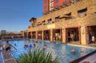 Swimming Pool Bear Creek Mountain Resort