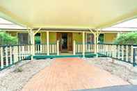 Common Space Bonville Lodge Bed & Breakfast