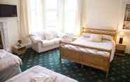 Kamar Tidur 3 Dalgair House Hotel