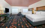 Bedroom 6 Holiday Inn DFW South, an IHG Hotel