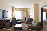 Ruang untuk Umum Holiday Inn DFW South, an IHG Hotel