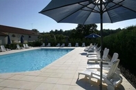 Swimming Pool Golf de Saint Junien