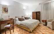 Bedroom 5 Week-end a Napoli