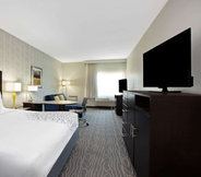 Phòng ngủ 3 La Quinta Inn & Suites by Wyndham Palestine