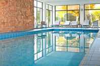 Swimming Pool Hotel Marlena