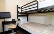 Kamar Tidur 5 Super 8 by Wyndham Peterborough