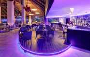 Quầy bar, cafe và phòng lounge 4 Asia Gardens Hotel & Thai Spa, a Royal Hideaway Hotel