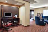 Functional Hall TownePlace Suites Harrisburg Hershey