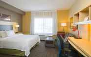 Bedroom 3 TownePlace Suites Harrisburg Hershey
