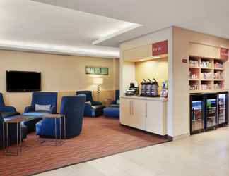 Sảnh chờ 2 TownePlace Suites Harrisburg Hershey