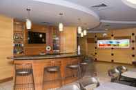 Bar, Kafe, dan Lounge SpringHill Suites Marriott Midland