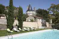 Swimming Pool Chateau De Crazannes