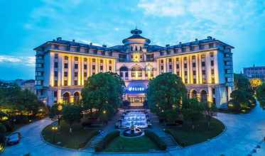 Exterior 4 New Century Hotel Pudong Shanghai