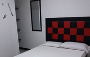 Bedroom 6 Hotel Laureles de Aburra Medellin