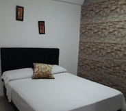 Kamar Tidur 5 Hotel El Rami