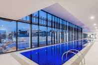 Swimming Pool ibis Styles Hobart