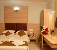 Bedroom 2 Sree Bharani Hotels