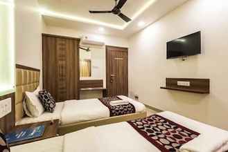 ห้องนอน 4 Krishna Avtar Services Apartment