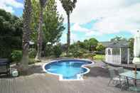 Swimming Pool Airport Palms Hotel